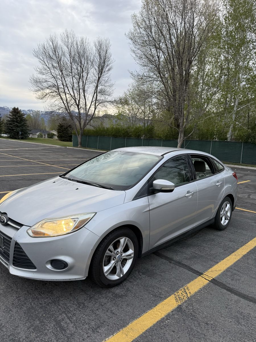 2013 FORD FOCUS SE