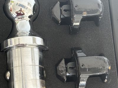 Ford OEM Gooseneck Drop-In Hitch Kit with Ball and Safety Chain Anchors