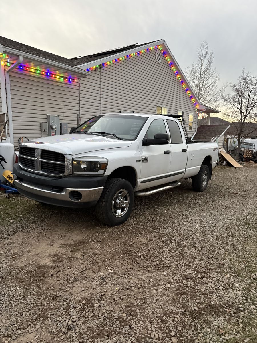 2009 DODGE RAM 2500 SXT