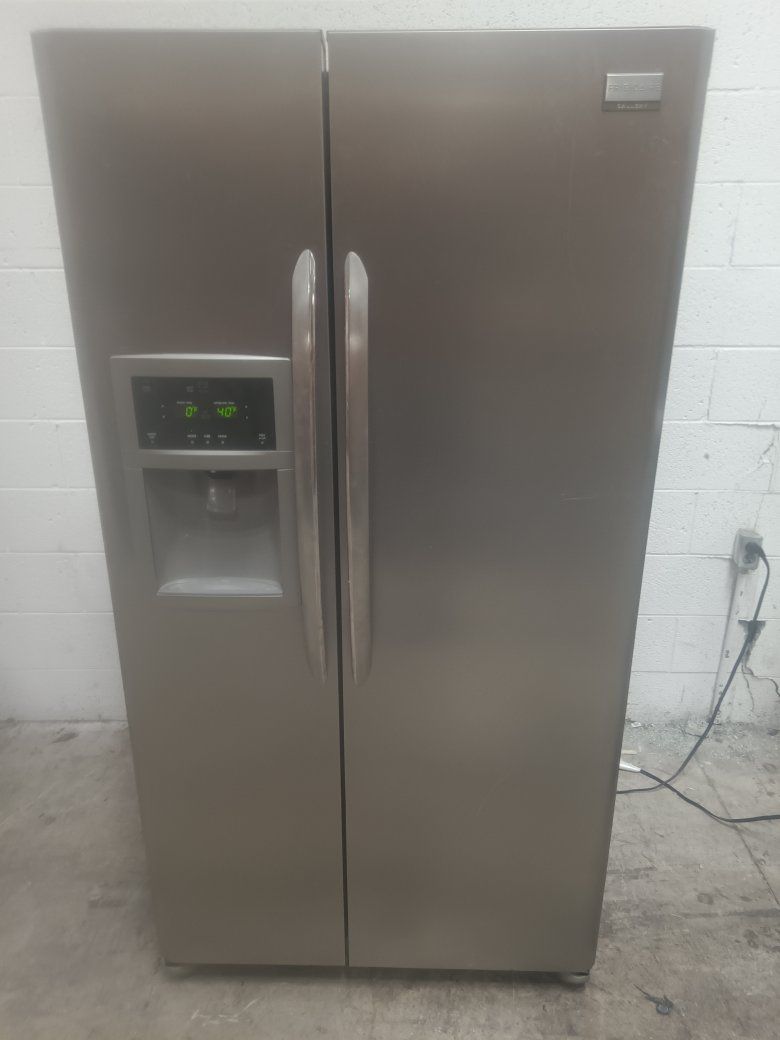 Frigidaire side by side refrigerator