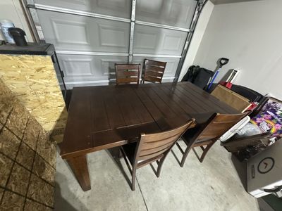 Wooden Extendable Dining Table Set with 4 Chairs