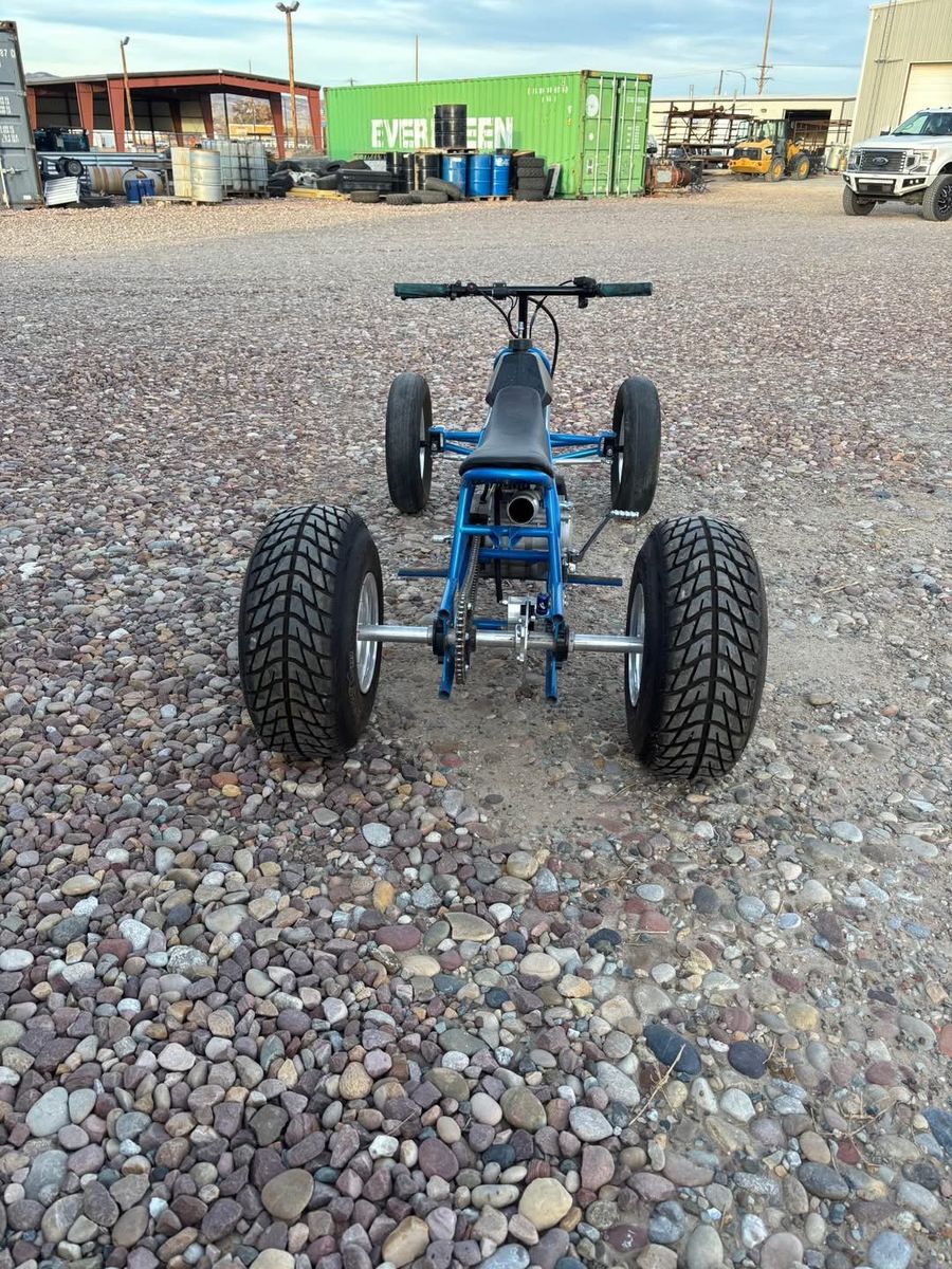 Drag Quad