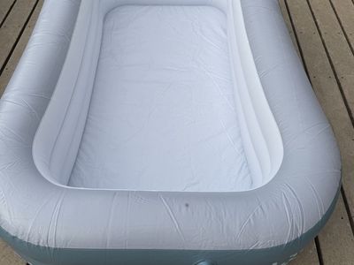 New inflatable swimming pool