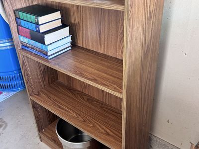 BOOKCASE Scandinavian Design Wood Grain Bookcase - Adjustable 5-Shelf Storage Unit Shelves are Reversible on Internal Brackets