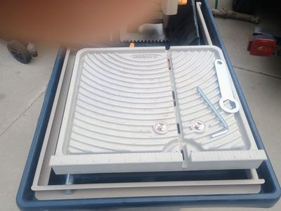 Ryobi HydroArc Wet Tile Saw with Accessories