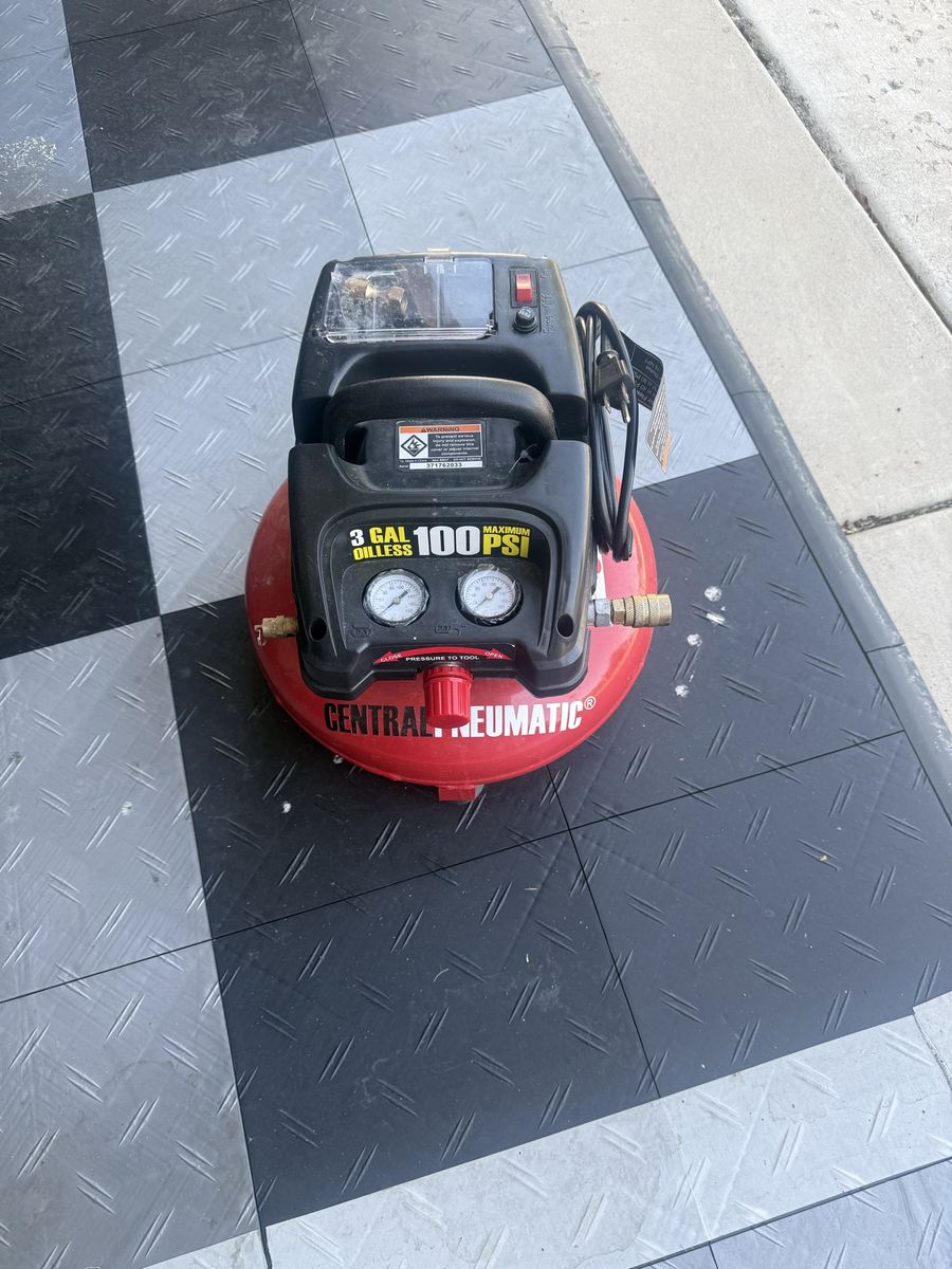 Air Compressor 3 gal.    If its listed it os available.