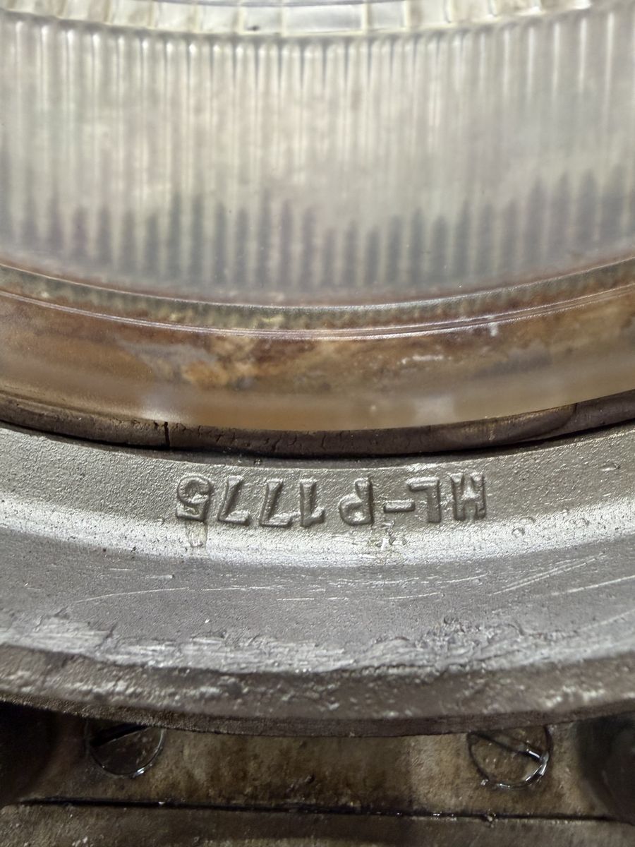 Main image 8