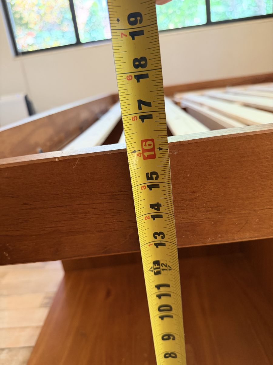 Main image 9