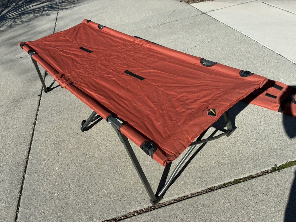 Ledge Quick Set Cots - Genius Moab Series