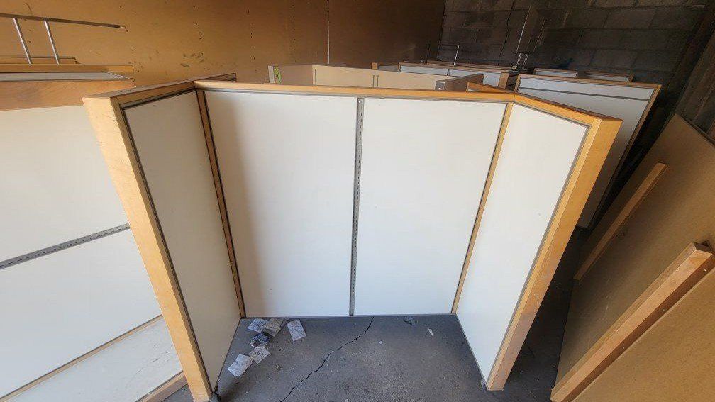 Retail Gondolas for Shelving