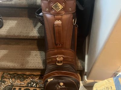 Ben hogan apex forged irons Vintage and Hot-Z Leather Golf Bag with Golf Clubs Set $150 and it’s $400 on eBay