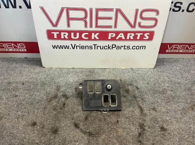 Peterbilt Bezel-D Panel, Part # S64-6025-344000