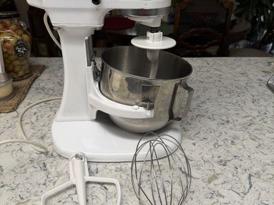 kitchen aid mixer