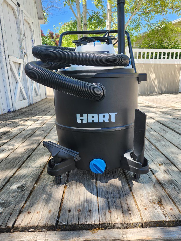 HART 16 gallon shop vac