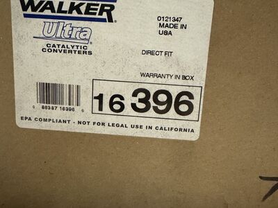 Walker Ultra EPA 16396 Direct Fit Catalytic Converter with Integrated Exhaust Manifold for Toyota Avalon