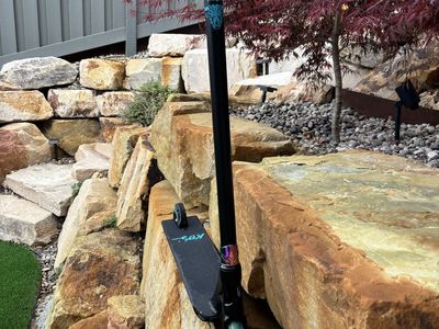 Custom KOS S7 Pro Scooter – Oil Slick Wheels/Clamp – Excellent Condition