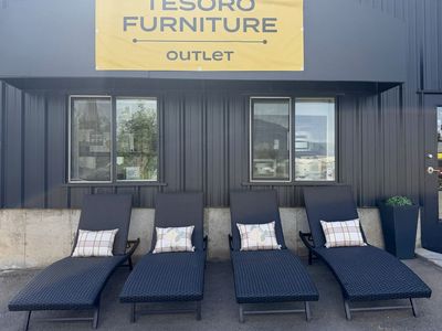 LOUNGER CHAISE CHAIR SET AMAZING DEAL‼️
