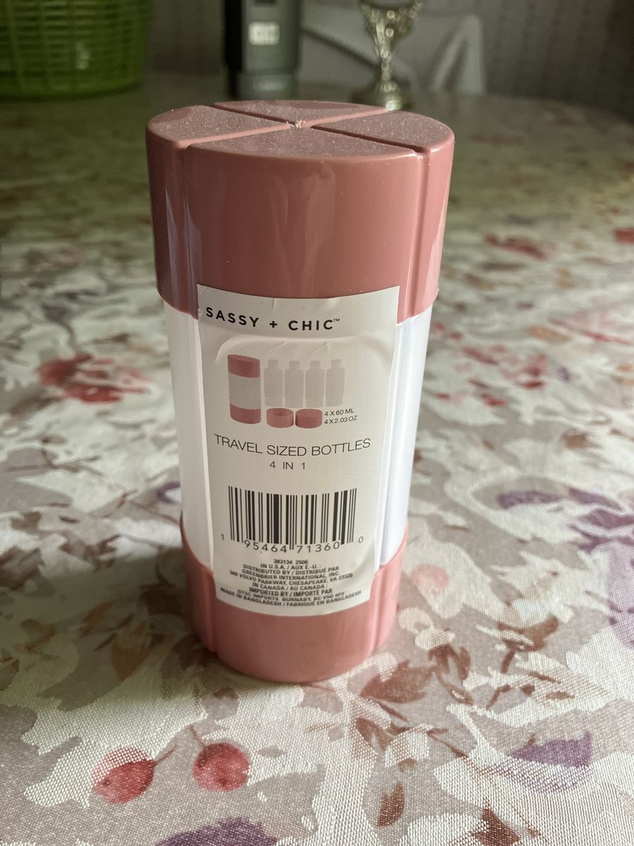 SASSY + CHIC 4-in-1 Travel Sized Bottles 4 x 60ml/2.03oz - Pink/White TSA Approved