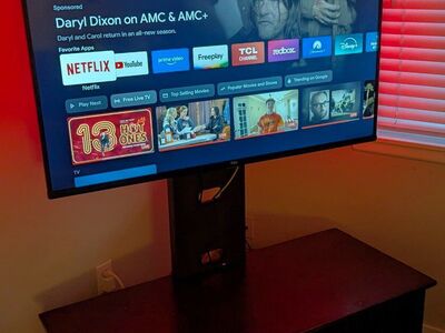 50inch TCL Google Smart TV./ Entertainment center
