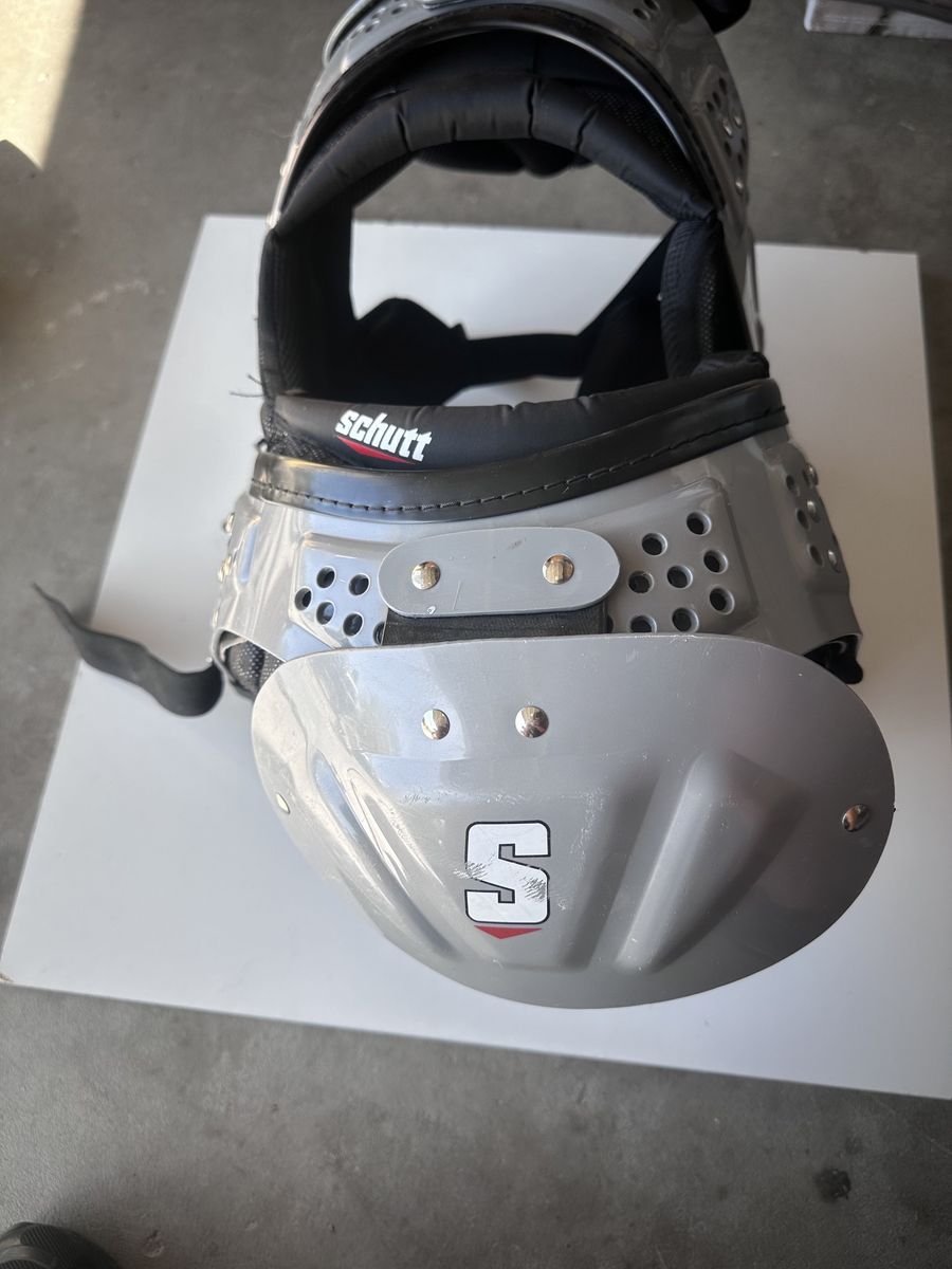 Main image 3