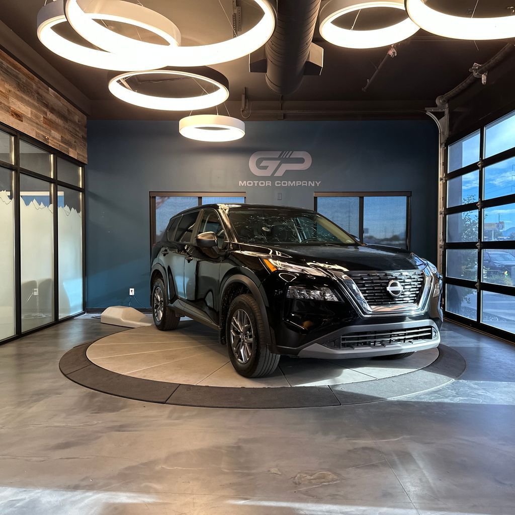 2023 Nissan Rogue S