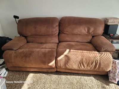 Reclining couch