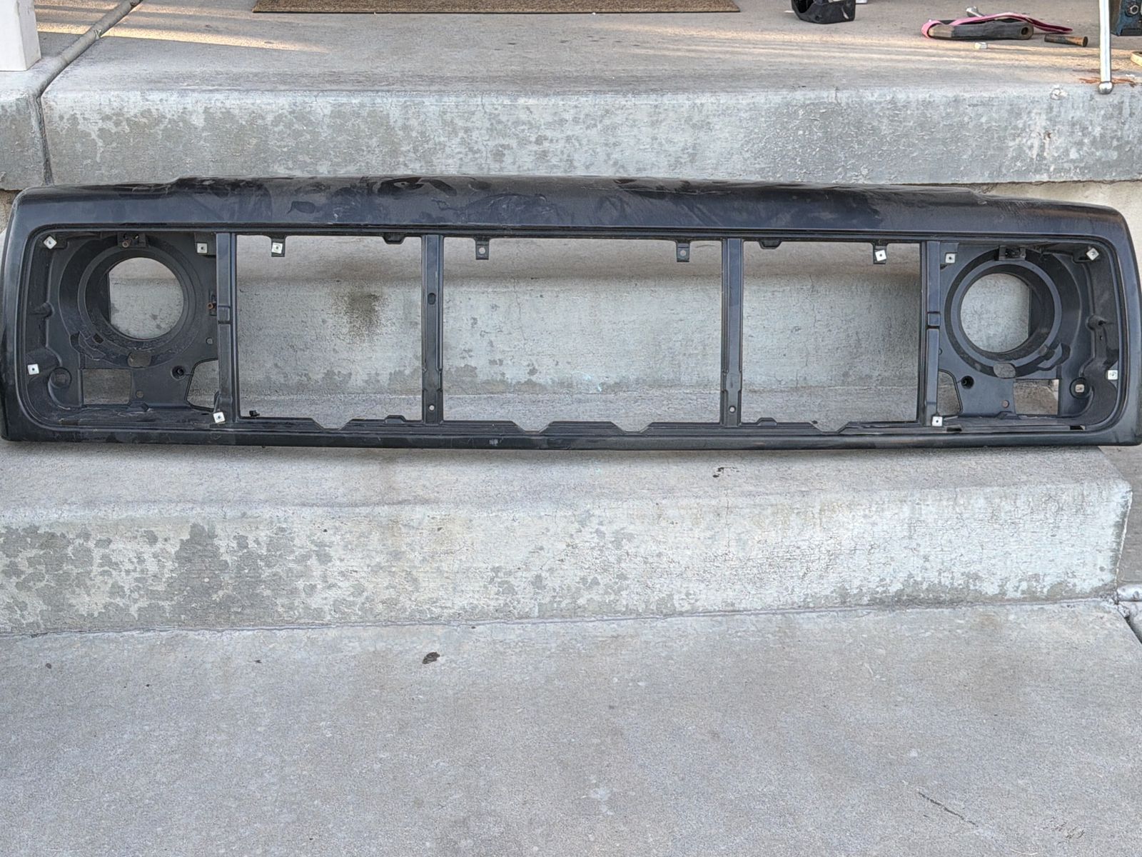 2000 Jeep Cherokee XJ Grill