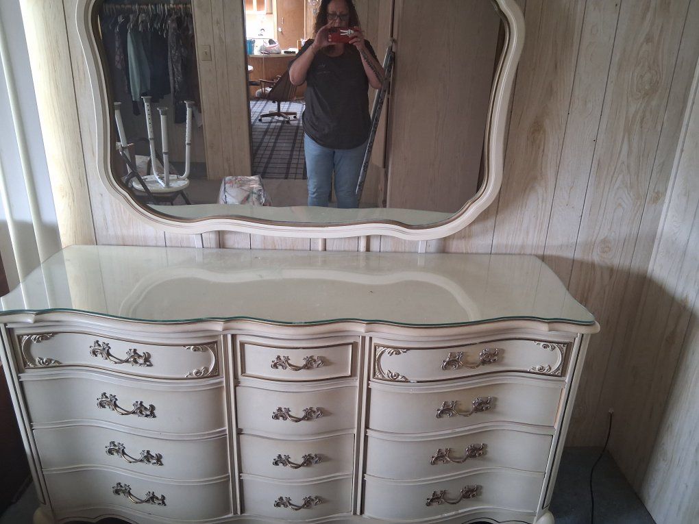 vintage dresser and mirror