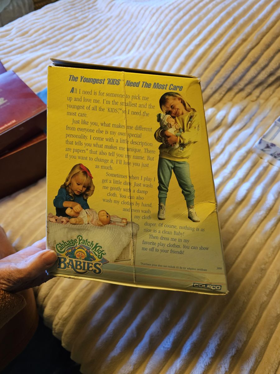 Main image 4