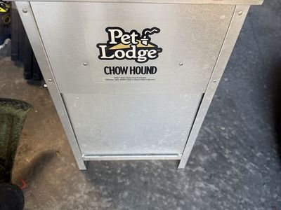 Pet Lodge Chow Hound Galvanized Steel Dog Feeder