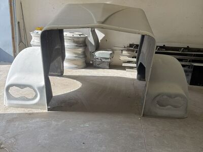 1980 W900 A Kenworth Hood