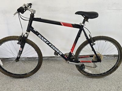 Gary Fisher Tassajara Mountain Bike - Black/Red - Used - Front Suspension