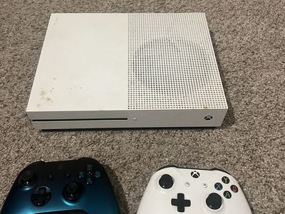 Xbox One S