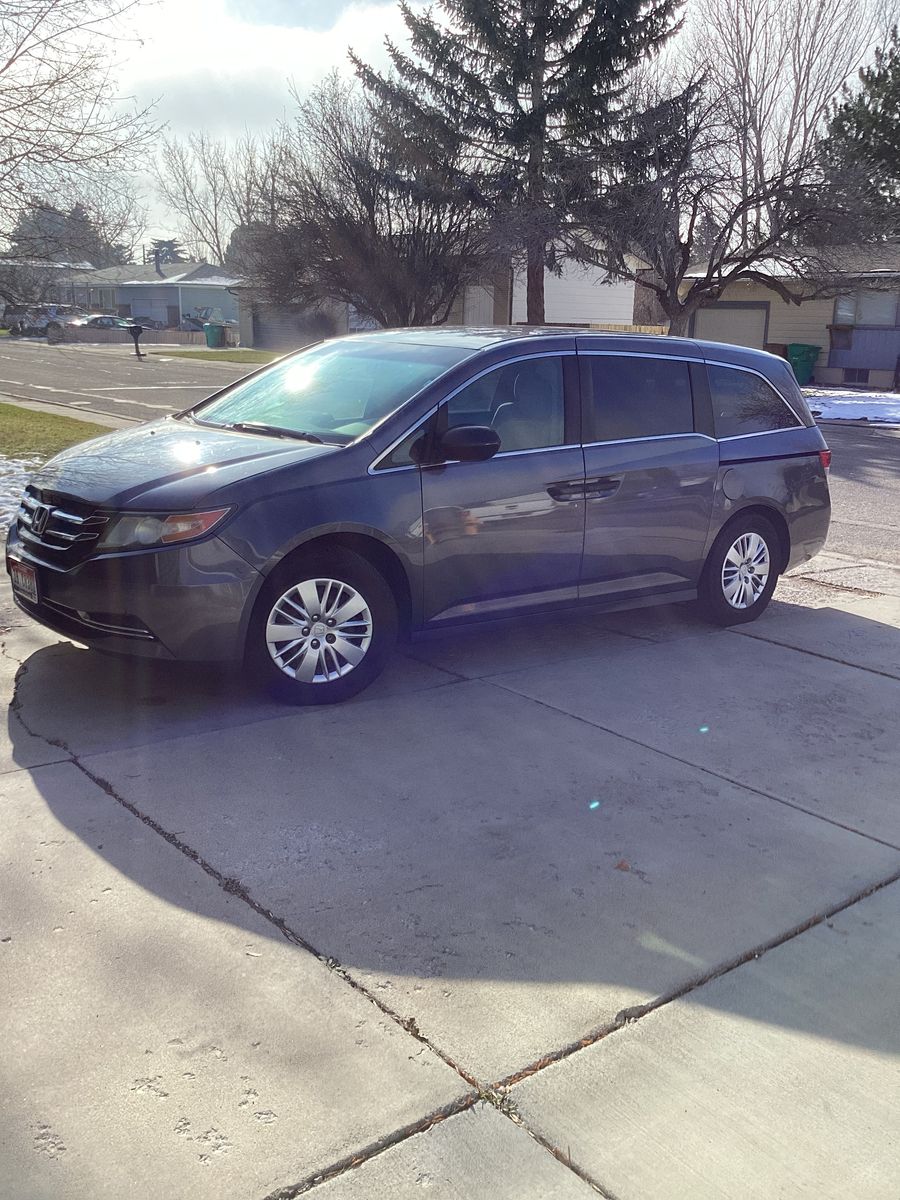 2015 HONDA ODYSSEY LX