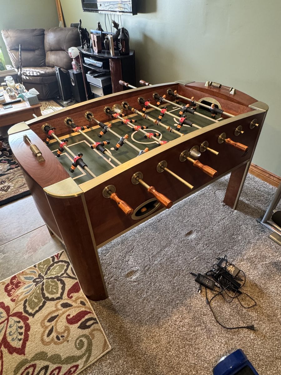 Sportscraft foosball Table