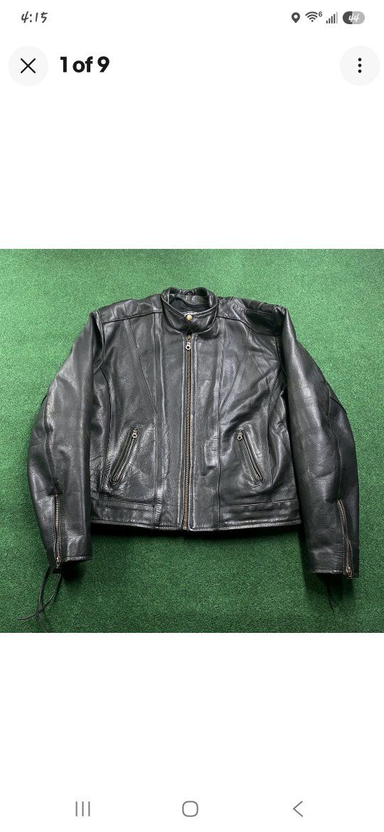 Stylish Black Leather Motorcycle Jacket - Size 48 - Excellent Condition