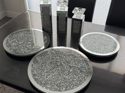 Mirrored Crushed Diamond Decor Set - 3 Candle Holders & 3 Round Trays