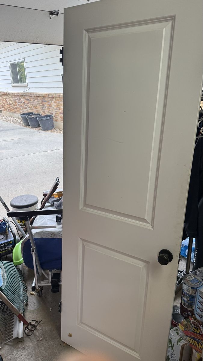 Interior Door with door knob