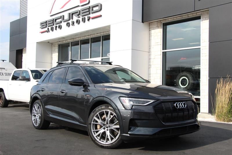 2021 Audi e-tron SUV Prestige