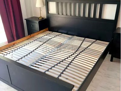 King Bed from Ikea Hemnes w Slats in GREAT condition