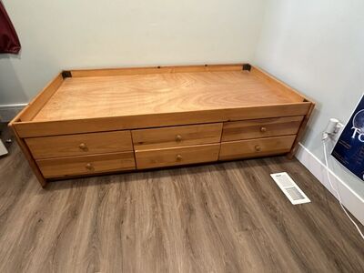 Solid Wood Twin Bed w/ 6 Storage Drawers