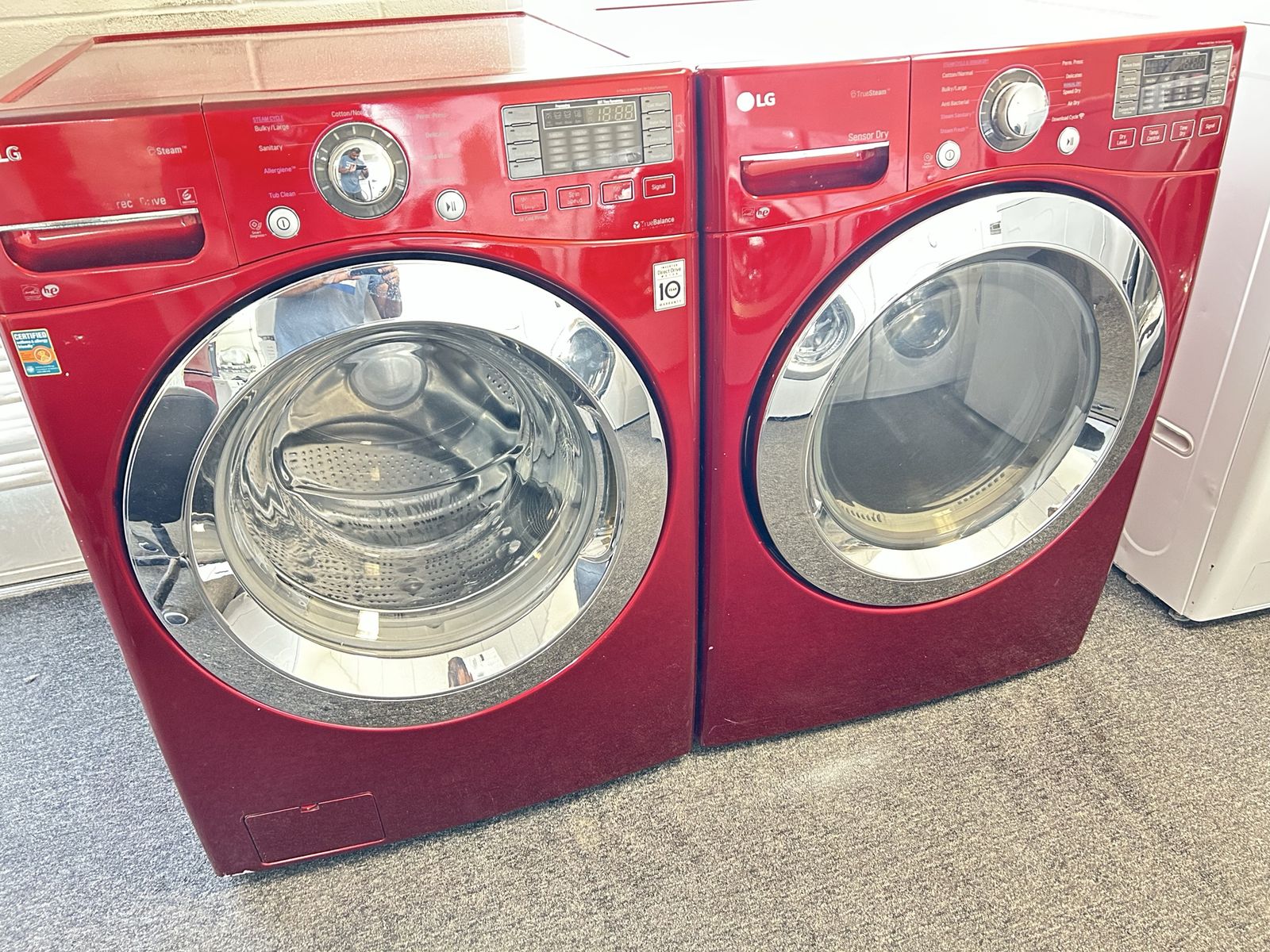 LG stackable washer and dryer set with steam option