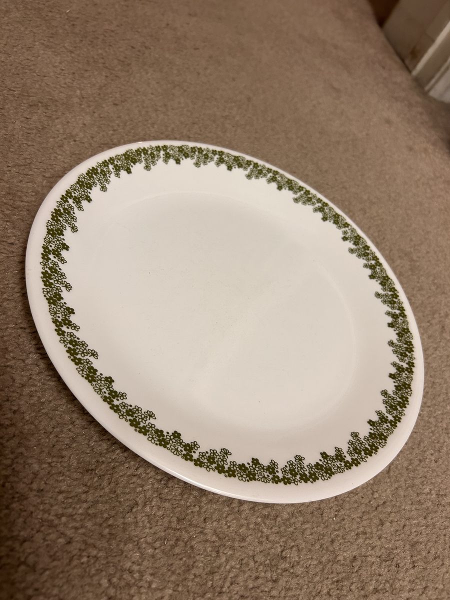 corningware corelle Crazy Daisy or Spring Blossom Green dinner plate 10.25