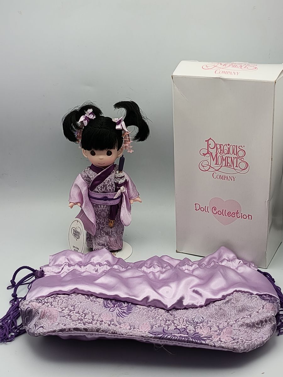 Share 8" Precious Moments 2009 Girl's Day Japanese Doll~Purple Kimono~Bag~Box~Stand