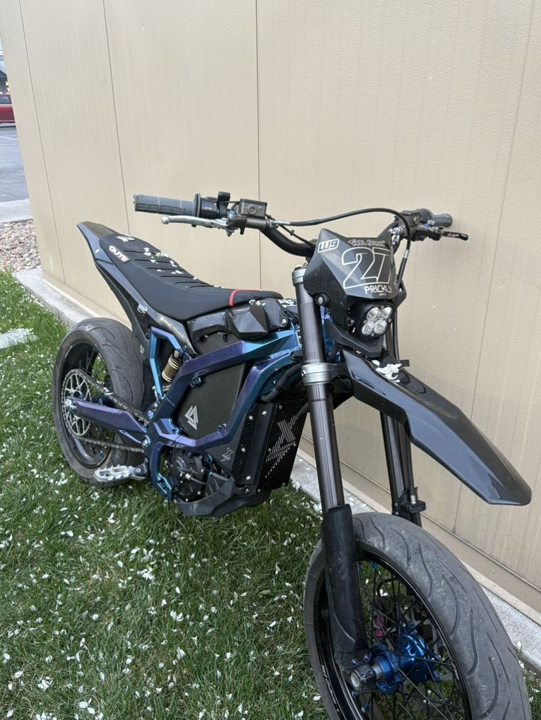 2023 surron ultra bee fully built 800 miles