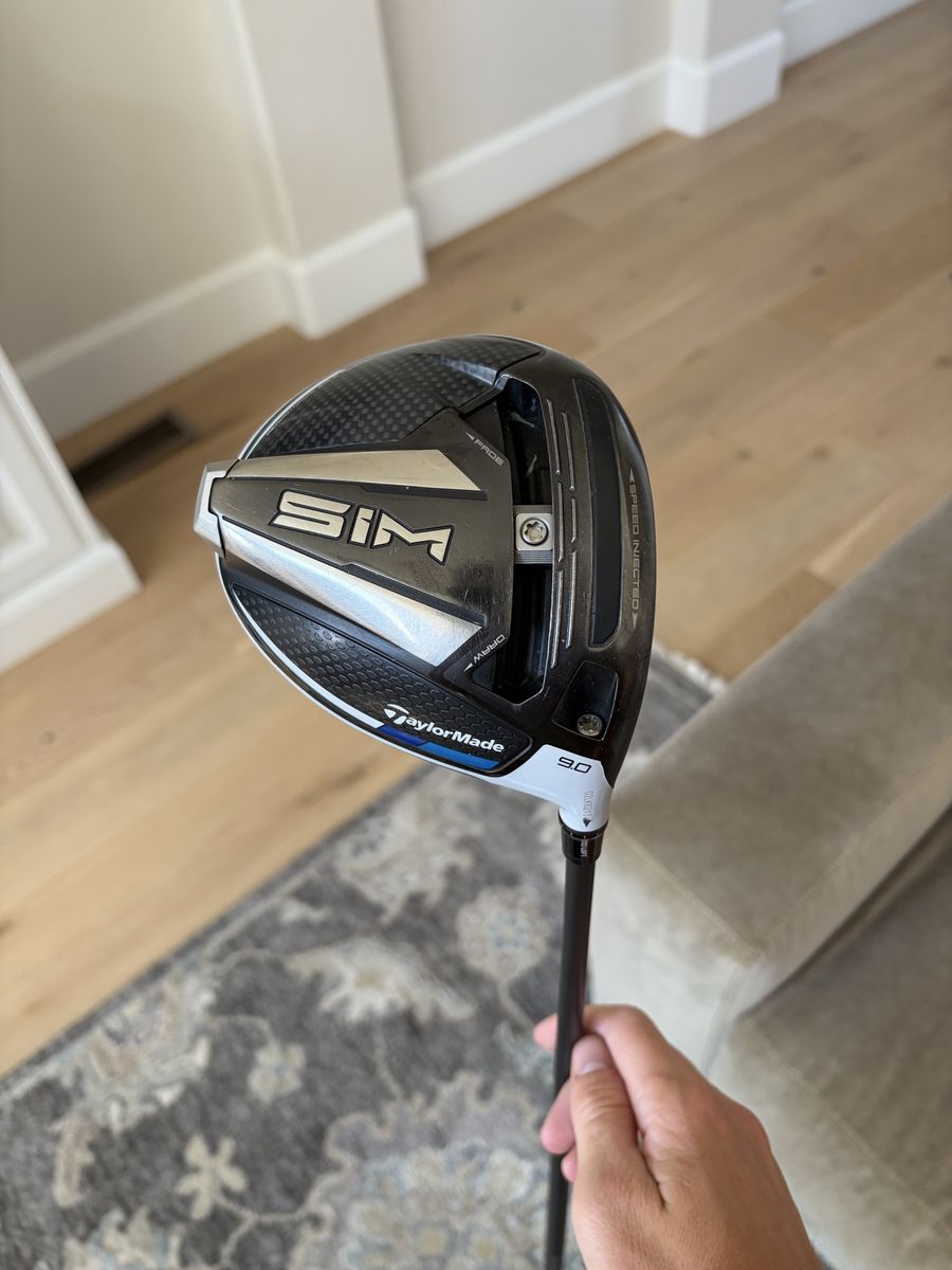 Taylormade SIM driver 9.0*
