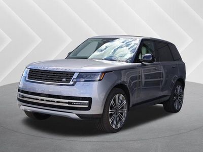2026 Land Rover Range Rover P530 SE