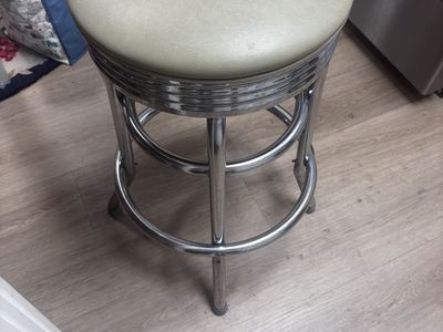Retro diner style barstools (2) 25 in tall