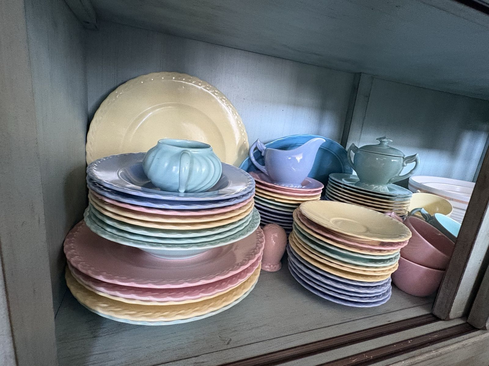 Vintage Vernon Kilns California Pottery 1940s Dinnerware Set - Plates, Bowls, Creamer, Sugar, Salt/Pepper Shaker