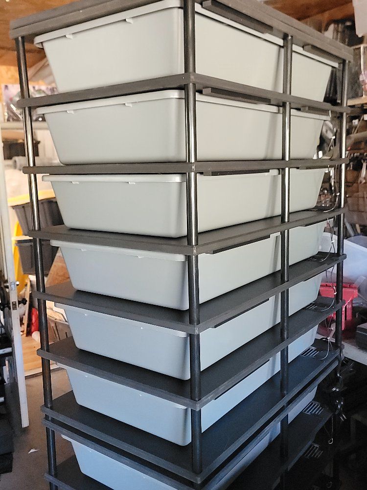 6-Level V-70 Reptile Rack